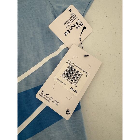 NWT Nike Boy's Kid's 4 Piece Set, Shorts & T-Shirt, Outfit, Size 6 - Picture 4 of 13